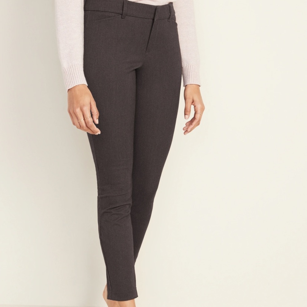Light Heather Gray Pixie Slacks (Size 6)